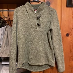 The North FaceToggle Button Green Sweater Sz M